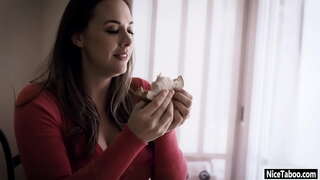 ���ுதுமண தம்பதிகளின் உல்லாச பிரயாணம் செக்ஸ் சேனல் பிரஸ்டன் டிக் உறிஞ்சும் மற்றும் கிடைத்தது கடின fucked