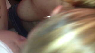 ���ন্ধুদের হাতাহাতি আমাকে