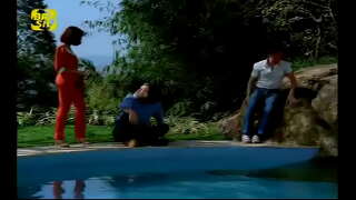 ���ੈਕਸ ਫਿਲਮ ਦੇ ਘਰ ' ਤੇ