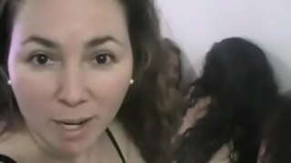 الكولومبي تبحث عن الجنس