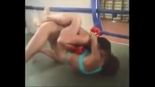 Chiroyli rus ayollar bikini kurash uchrashuvini c. ayol kurash sideheadlock