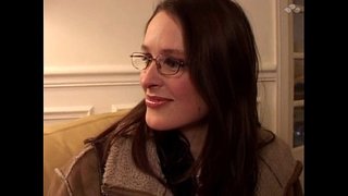 француз бик эҫе брюнетка