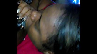 Красотка сюпсисьёс пӧртэм сьӧд зӧк Негритянка