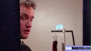 Ыстық Үлкен сиськи үй шаруасындағы әйел (Дарлинг Даника) ебет қатты стилі таспа вид-09