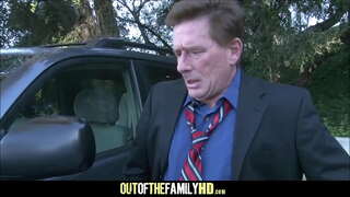 Young Blonde കുടുംബം Fucked By Stepdad &amp;amp; Boy