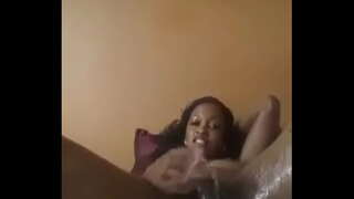 Caída de agua de chorro