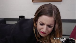 Big tits brunette lehibeny amin&#039;ny lava-pitombenana fingering ny gina