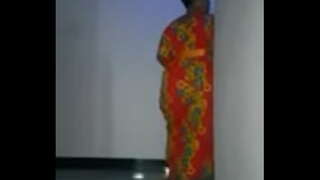 Wackelig grousse afrikanesche donk Beit