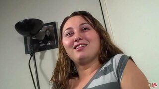 Alexandra léiwer et zu ficken mat spuenescher Männer