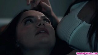 ���క బస్టీ పసికందు అబ్బాయి నోట్లో పూకు అమ్మాయి నోట్లో లెస్బియన్ భాగస్వామి