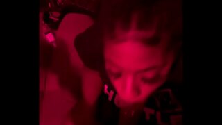 Ebony Freak avlopp min BBC i bakre rummet studio