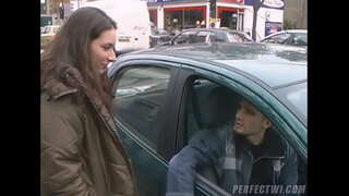 Big bitch gets fucked le dà guys have a thoirt a stad